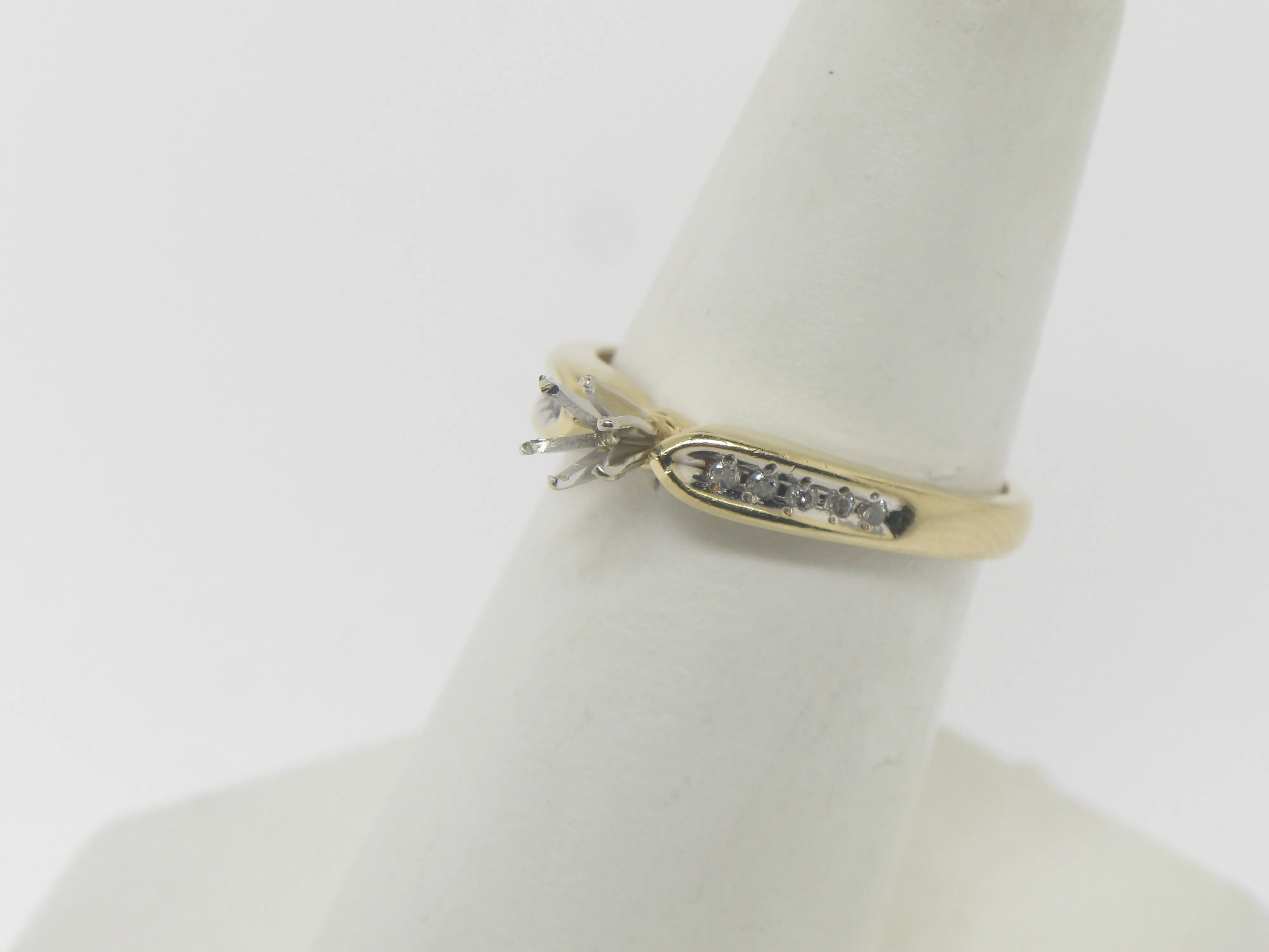 14K Yellow and White Gold Diamond Semi Mounting (Up to 1/4 CT) (Estate Jewelry)
