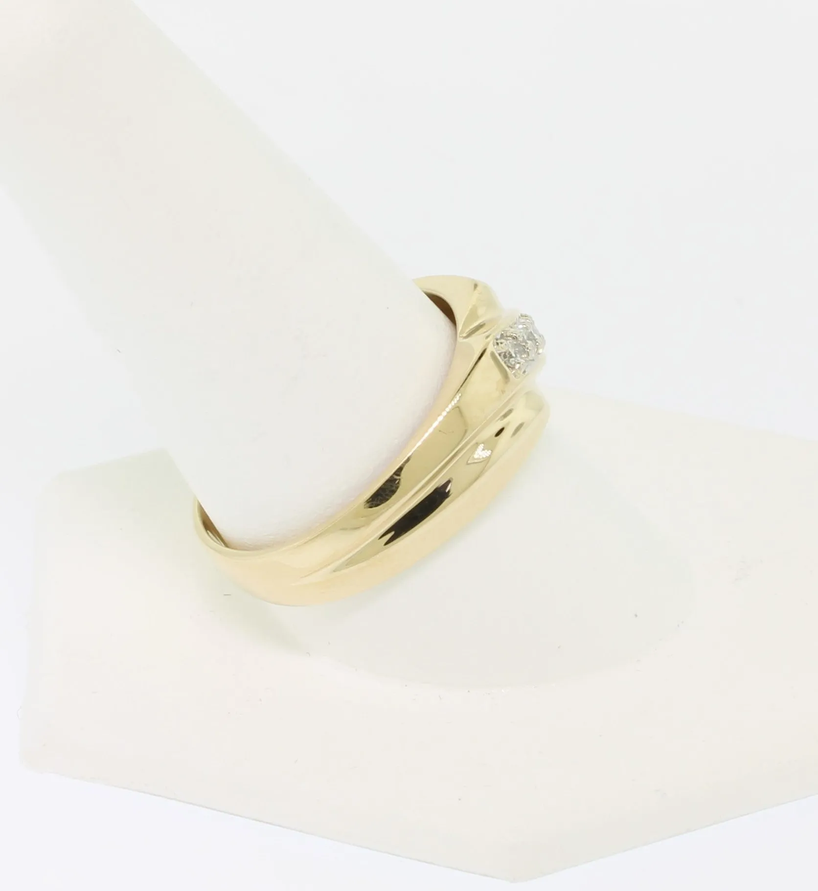 14K Yellow Gold 4 Diamond Ring .28TW (I-I1) Size 11 Preowned Jewelry
