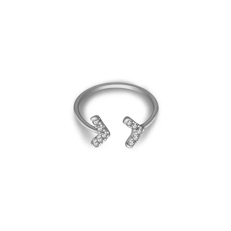 18k Gold Double Arrow Diamond Midi / Pinky Ring