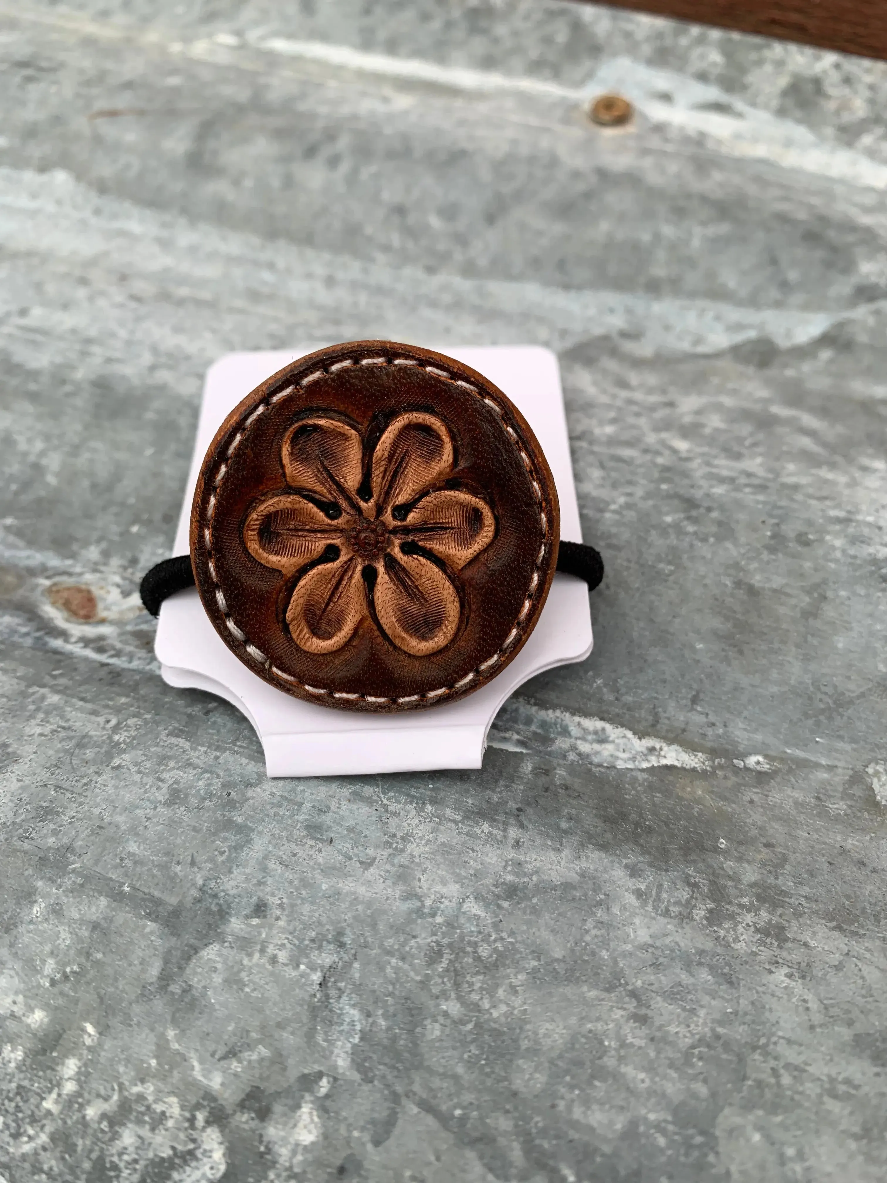 Hand Tooled Leather Hair-Tie with Daisy Center