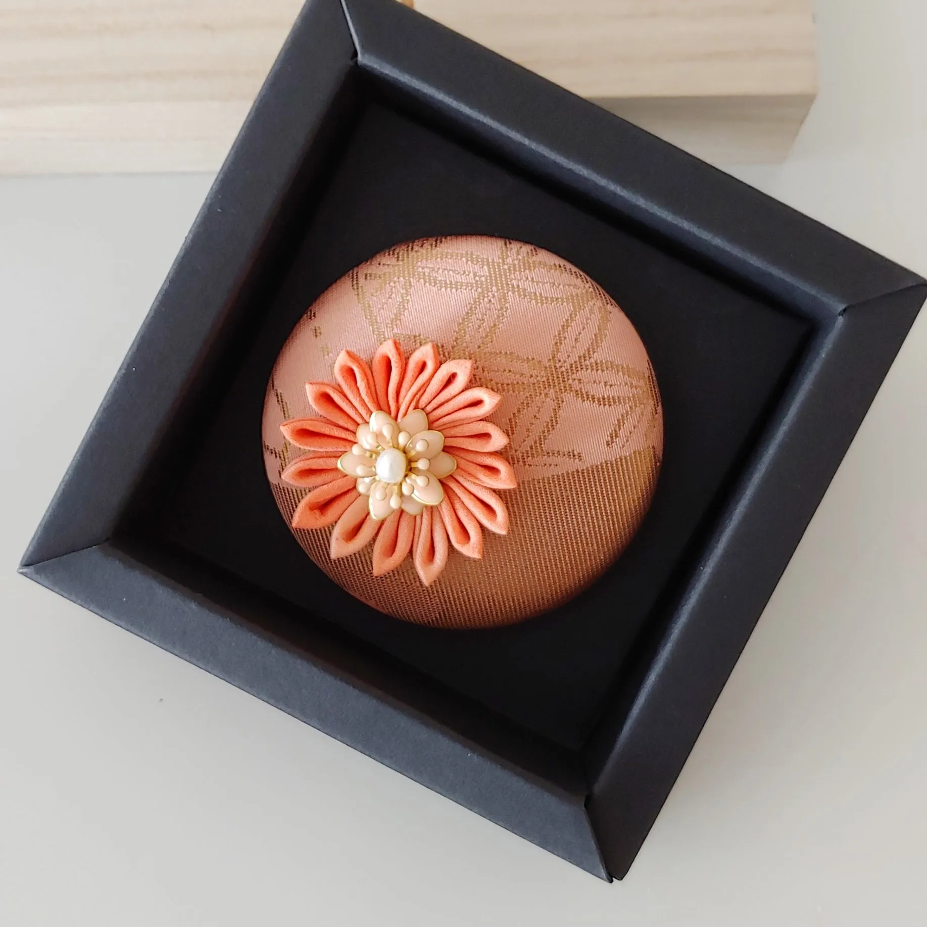Kimono Silk Flower Hair Tie | Chrysanthemum peach