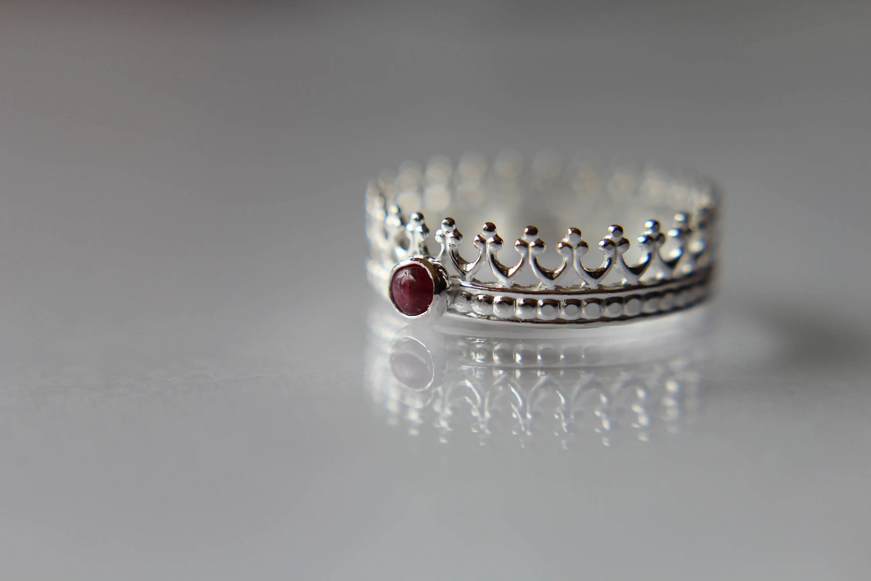 Ruby Crown Ring, Wedding Band, Engagement Ring, Princess Ring, Promise Ring, Simple Gift, Ruby Crown Ring, Ruby Birthstone, Genuine, Gift